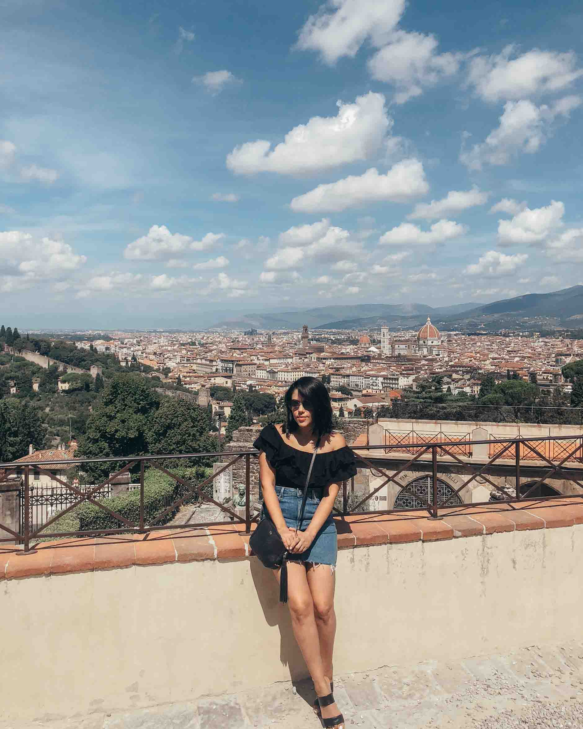 solo travel in florence, italy